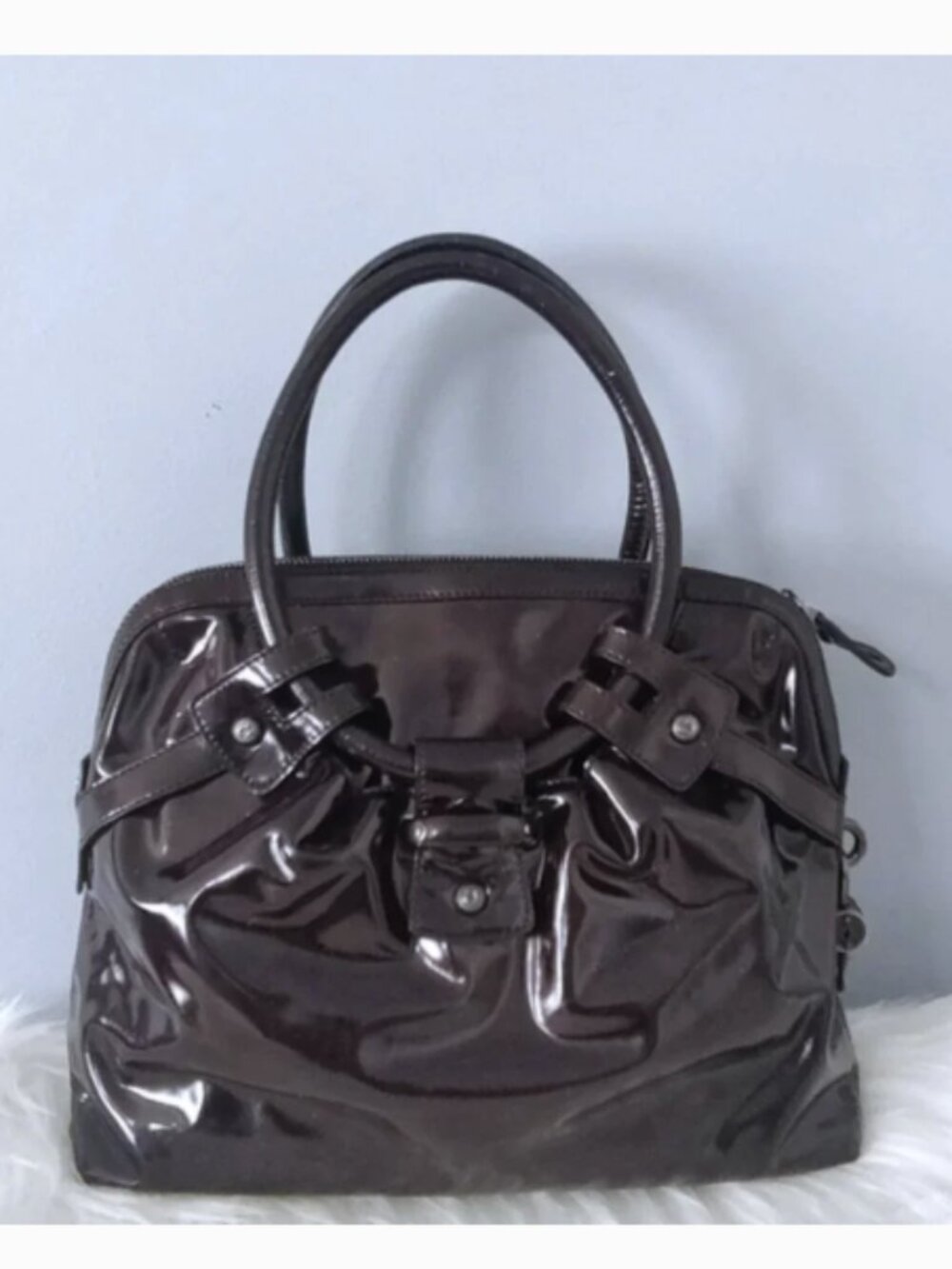 Salvatore Ferragamo vintage patent leather barrel lock satchel 90s Y2K EUC